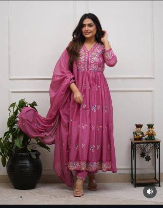 Janni anarkali 3pcs prakhya Designer Kurtis in Kolkata
